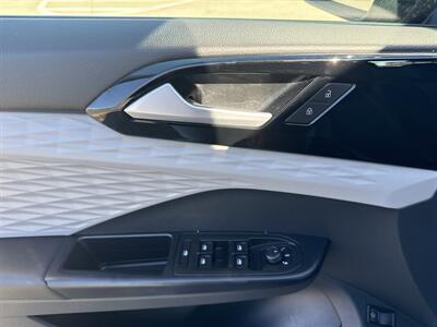 2023 Volkswagen Taos S   - Photo 13 - Dallas, TX 75252
