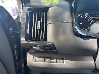 2025 Nissan Pathfinder SV   - Photo 32 - Dallas, TX 75252
