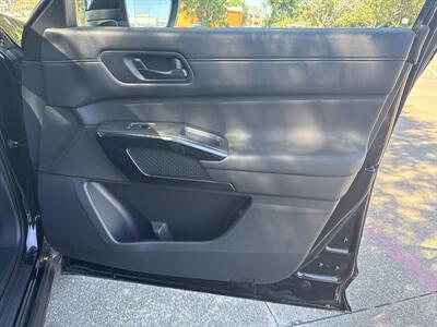 2025 Nissan Pathfinder SV   - Photo 13 - Dallas, TX 75252