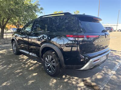 2025 Nissan Pathfinder SV   - Photo 5 - Dallas, TX 75252