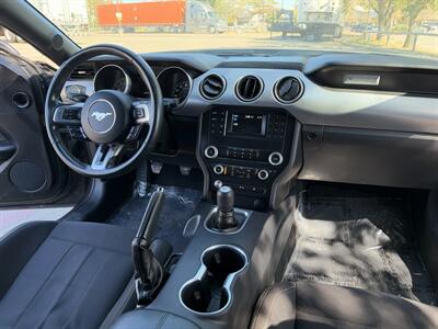 2022 Ford Mustang GT   - Photo 26 - Dallas, TX 75252