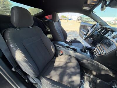2022 Ford Mustang GT   - Photo 35 - Dallas, TX 75252
