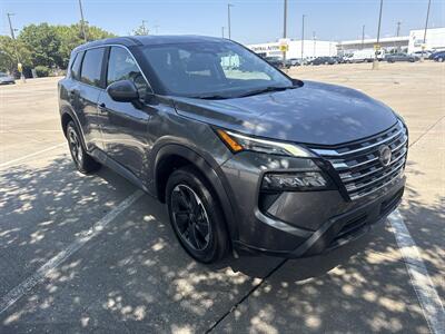 2025 Nissan Rogue SV - Photo 9 - Dallas, TX 75252