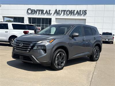 2025 Nissan Rogue SV - Photo 1 - Dallas, TX 75252