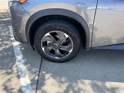 2025 Nissan Rogue SV - Photo 35 - Dallas, TX 75252