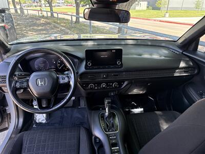 2024 Honda HR-V Sport - Photo 18 - Dallas, TX 75252