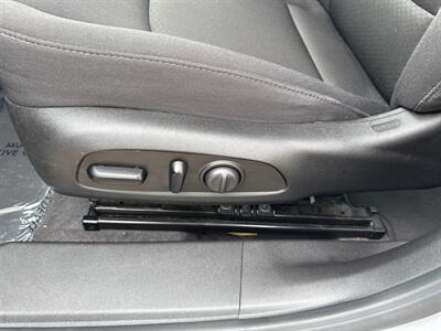 2023 Chevrolet Malibu LT   - Photo 17 - Dallas, TX 75252