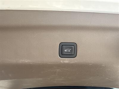 2023 GMC Yukon XL Denali   - Photo 17 - Dallas, TX 75252