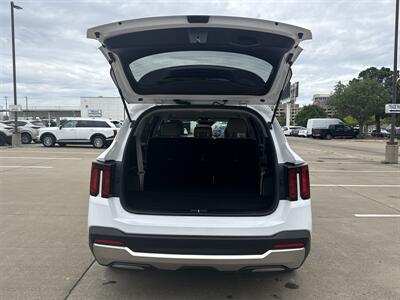 2024 Kia Sorento S   - Photo 17 - Dallas, TX 75252