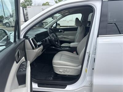 2024 Kia Sorento S   - Photo 20 - Dallas, TX 75252