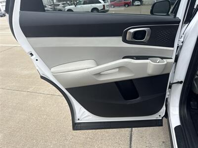 2024 Kia Sorento S   - Photo 12 - Dallas, TX 75252