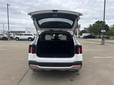 2024 Kia Sorento S   - Photo 16 - Dallas, TX 75252