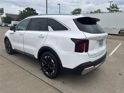 2024 Kia Sorento S   - Photo 5 - Dallas, TX 75252
