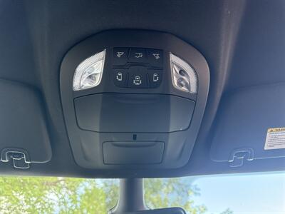 2025 Chrysler Pacifica Select   - Photo 33 - Dallas, TX 75252