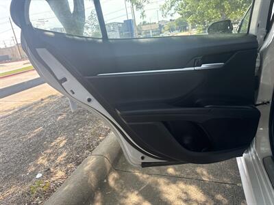 2023 Toyota Camry SE   - Photo 11 - Dallas, TX 75252