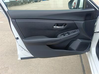 2025 Nissan Sentra SV   - Photo 10 - Dallas, TX 75252