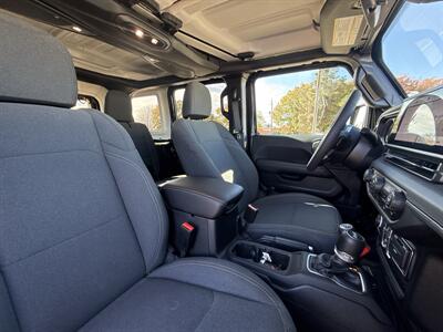 2025 Jeep Wrangler Sahara - Photo 35 - Dallas, TX 75252