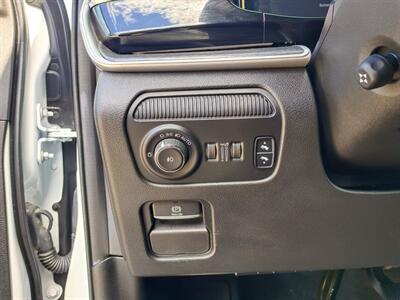 2022 Jeep Wagoneer Series III   - Photo 32 - Dallas, TX 75252