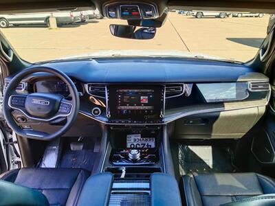 2022 Jeep Wagoneer Series III   - Photo 24 - Dallas, TX 75252