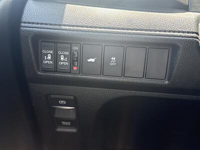 2025 Honda Odyssey EX-L   - Photo 34 - Dallas, TX 75252