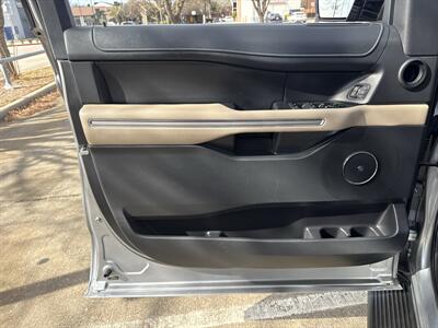 2024 Ford Expedition Limited - Photo 8 - Dallas, TX 75252
