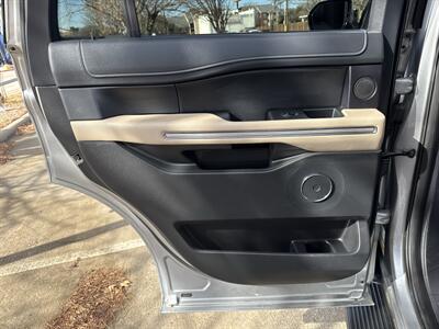 2024 Ford Expedition Limited - Photo 10 - Dallas, TX 75252