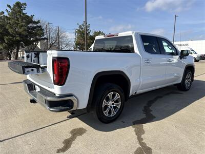 2025 GMC Sierra 1500 SLT - Photo 11 - Dallas, TX 75252