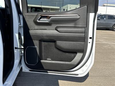 2025 GMC Sierra 1500 SLT - Photo 15 - Dallas, TX 75252