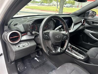 2025 Chevrolet Trax RS   - Photo 11 - Dallas, TX 75252