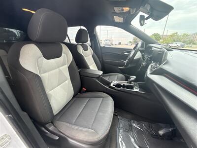 2025 Chevrolet Trax RS   - Photo 30 - Dallas, TX 75252