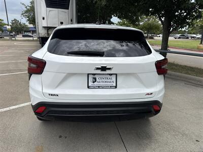 2025 Chevrolet Trax RS   - Photo 7 - Dallas, TX 75252