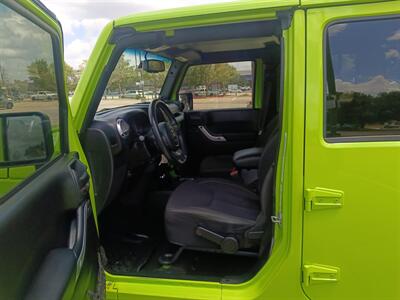 2013 Jeep Wrangler Unlimited Sahara   - Photo 16 - Dallas, TX 75252