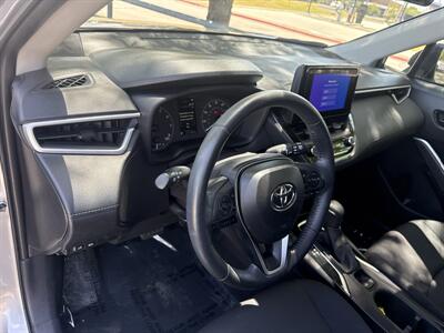 2025 Toyota Corolla Cross LE - Photo 18 - Dallas, TX 75252