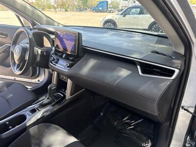 2025 Toyota Corolla Cross LE - Photo 20 - Dallas, TX 75252