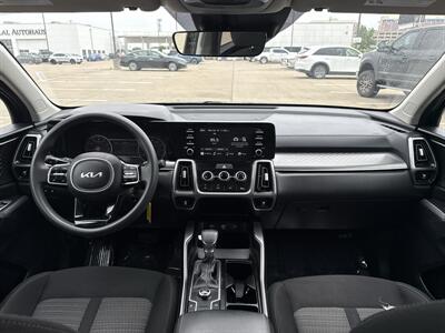 2023 Kia Sorento LX - Photo 20 - Dallas, TX 75252