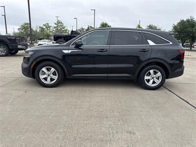 2023 Kia Sorento LX - Photo 4 - Dallas, TX 75252