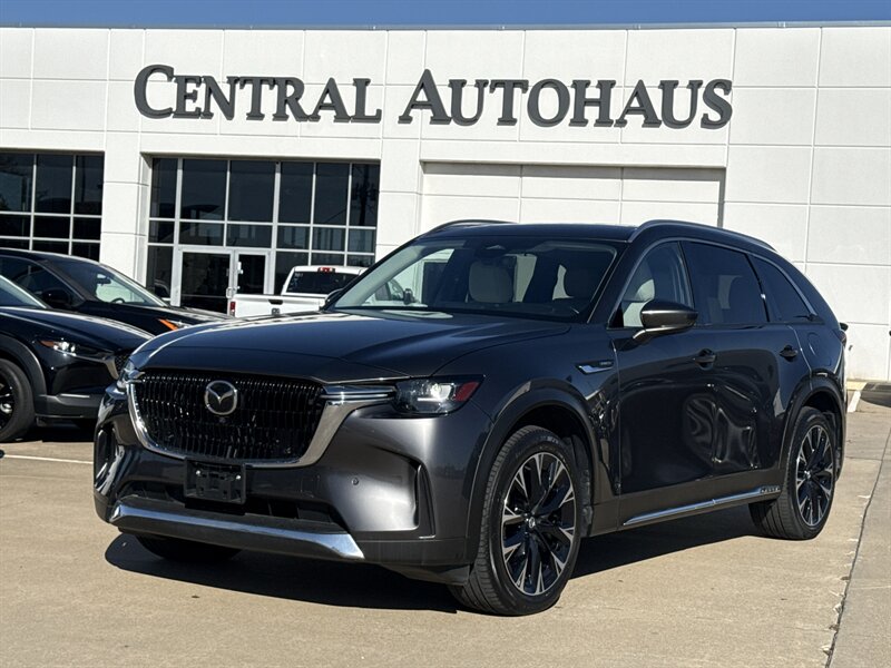 2024 Mazda CX-90 Premium Plus Package's photo