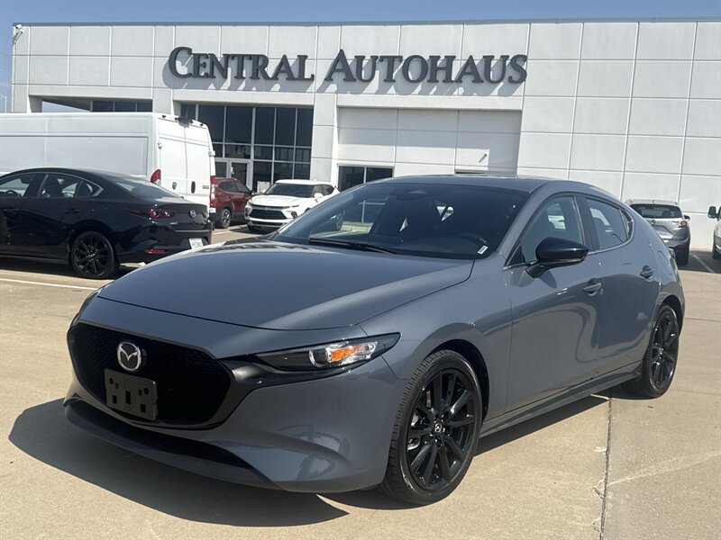 2025 Mazda Mazda3 Hatchback 2.5 S Carbon Edition  