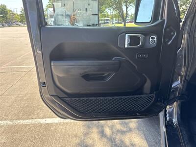 2025 Jeep Wrangler Rubicon   - Photo 10 - Dallas, TX 75252