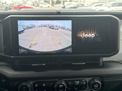 2024 Jeep Wrangler Sahara 4xe   - Photo 27 - Dallas, TX 75252