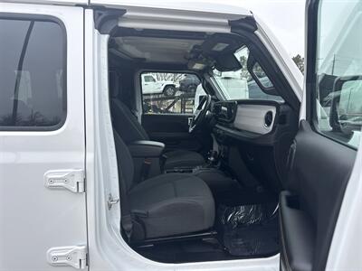 2024 Jeep Wrangler Sahara 4xe   - Photo 18 - Dallas, TX 75252