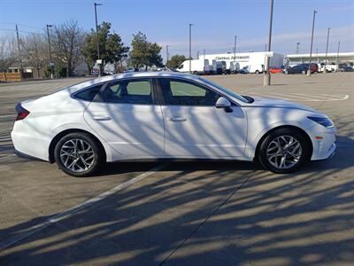 2023 Hyundai Sonata SEL   - Photo 9 - Dallas, TX 75252