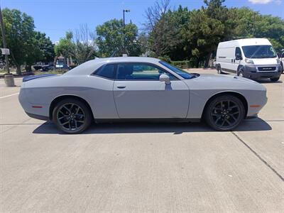 2021 Dodge Challenger SXT   - Photo 8 - Dallas, TX 75252