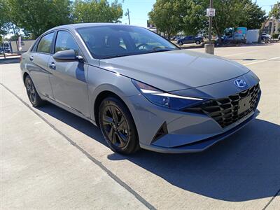 2022 Hyundai ELANTRA SEL   - Photo 9 - Dallas, TX 75252