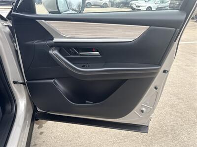 2024 Mazda CX-90 Plug-in Hybrid Preferred   - Photo 18 - Dallas, TX 75252