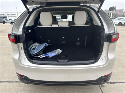 2024 Mazda CX-90 Plug-in Hybrid Preferred   - Photo 11 - Dallas, TX 75252