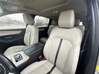 2024 Mazda CX-90 Plug-in Hybrid Preferred   - Photo 34 - Dallas, TX 75252