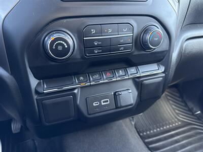 2022 Chevrolet Silverado 1500 Limited Custom   - Photo 25 - Dallas, TX 75252