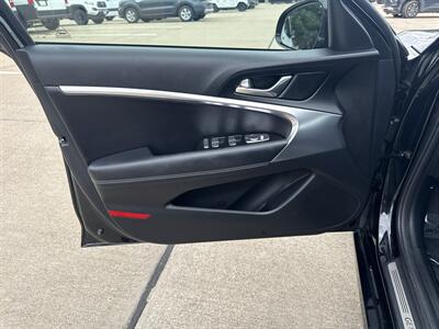 2026 Genesis G70 2.5T Standard - Photo 12 - Dallas, TX 75252