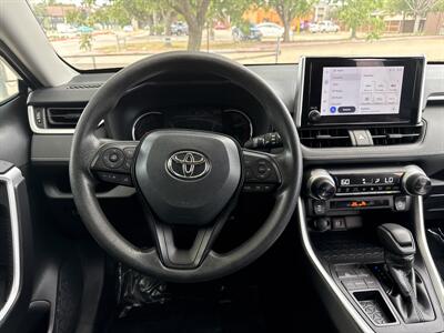 2024 Toyota RAV4 XLE   - Photo 24 - Dallas, TX 75252